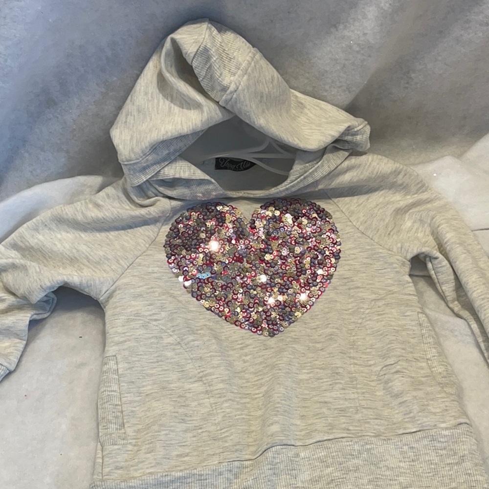 ❤️SALE❤️Girls Hoodie with Pink Sequin Heart